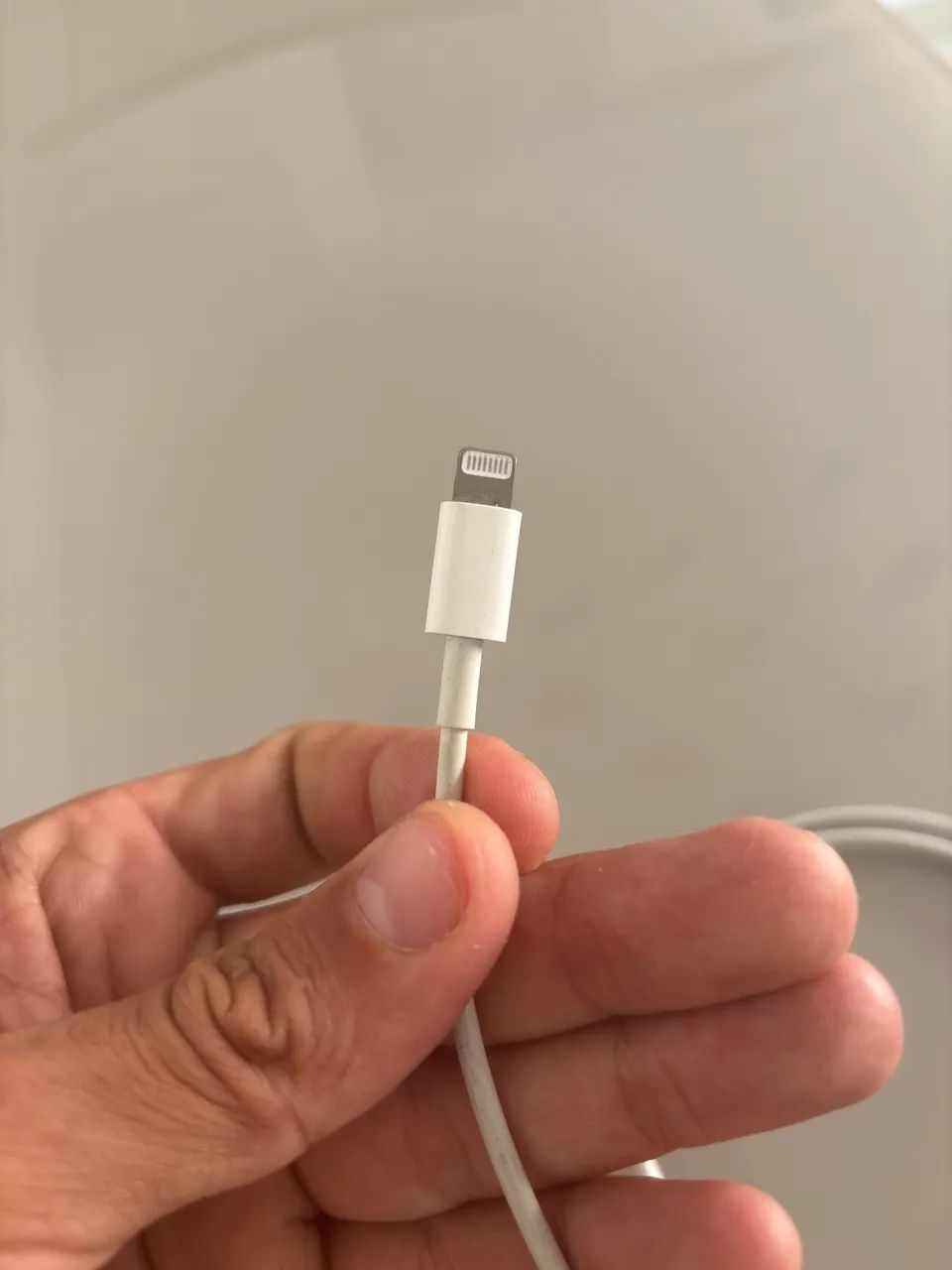 Cabo de USB-C para Lightning 1m Apple Original - Foto 2