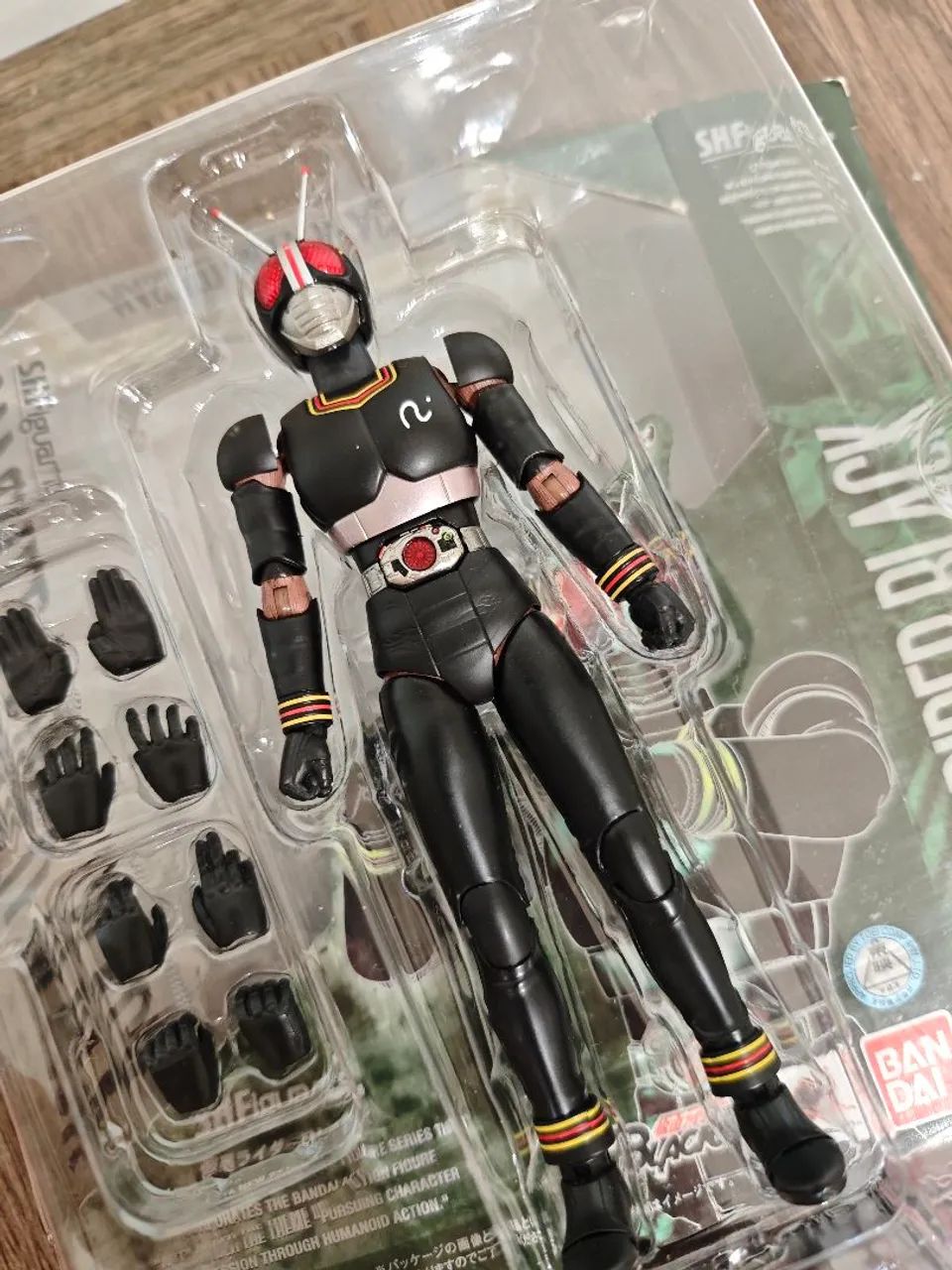 Black Kamen Rider SHFiguarts  - Foto 2