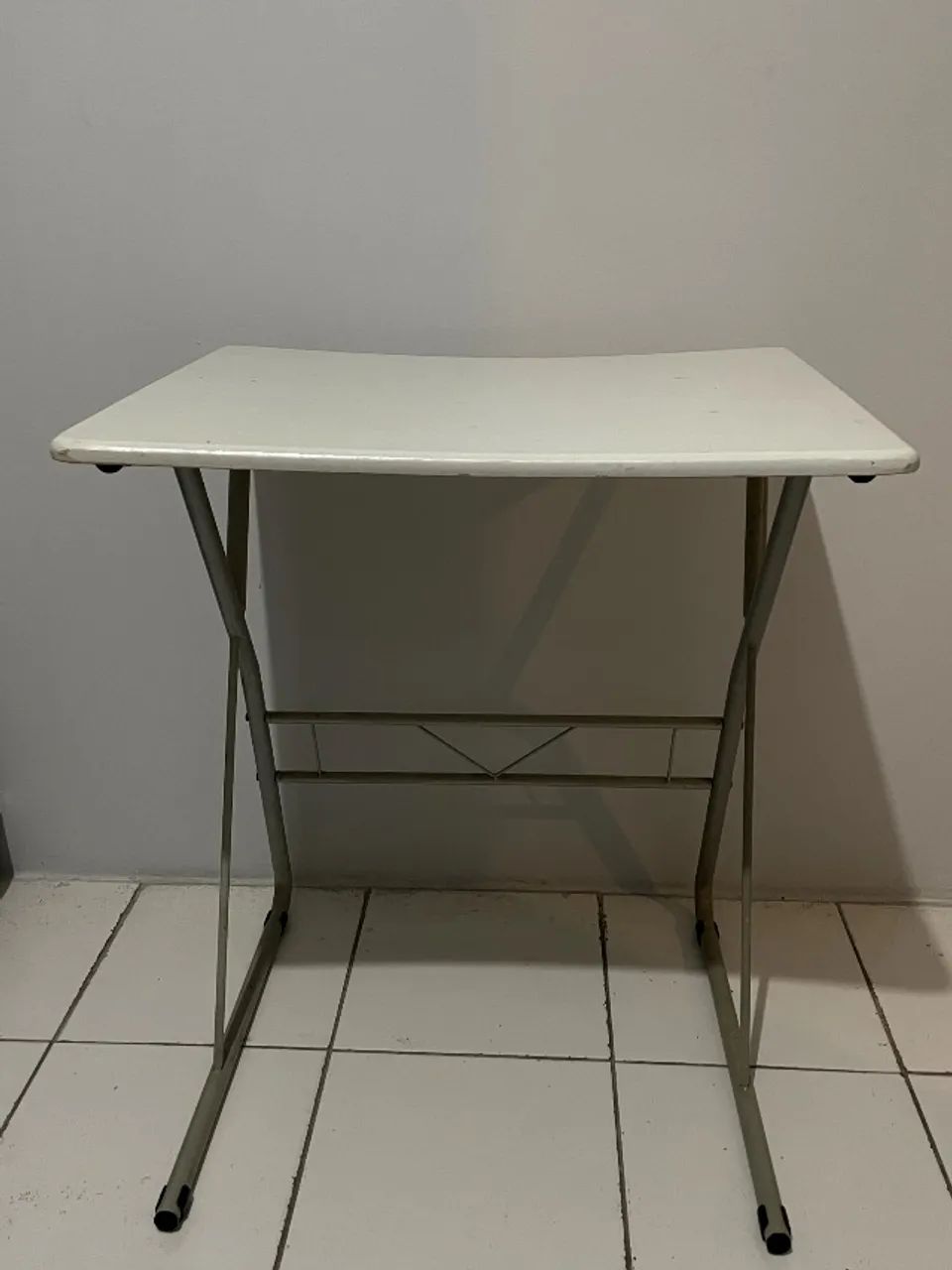 Mesa / escrivaninha / escritório / estudos