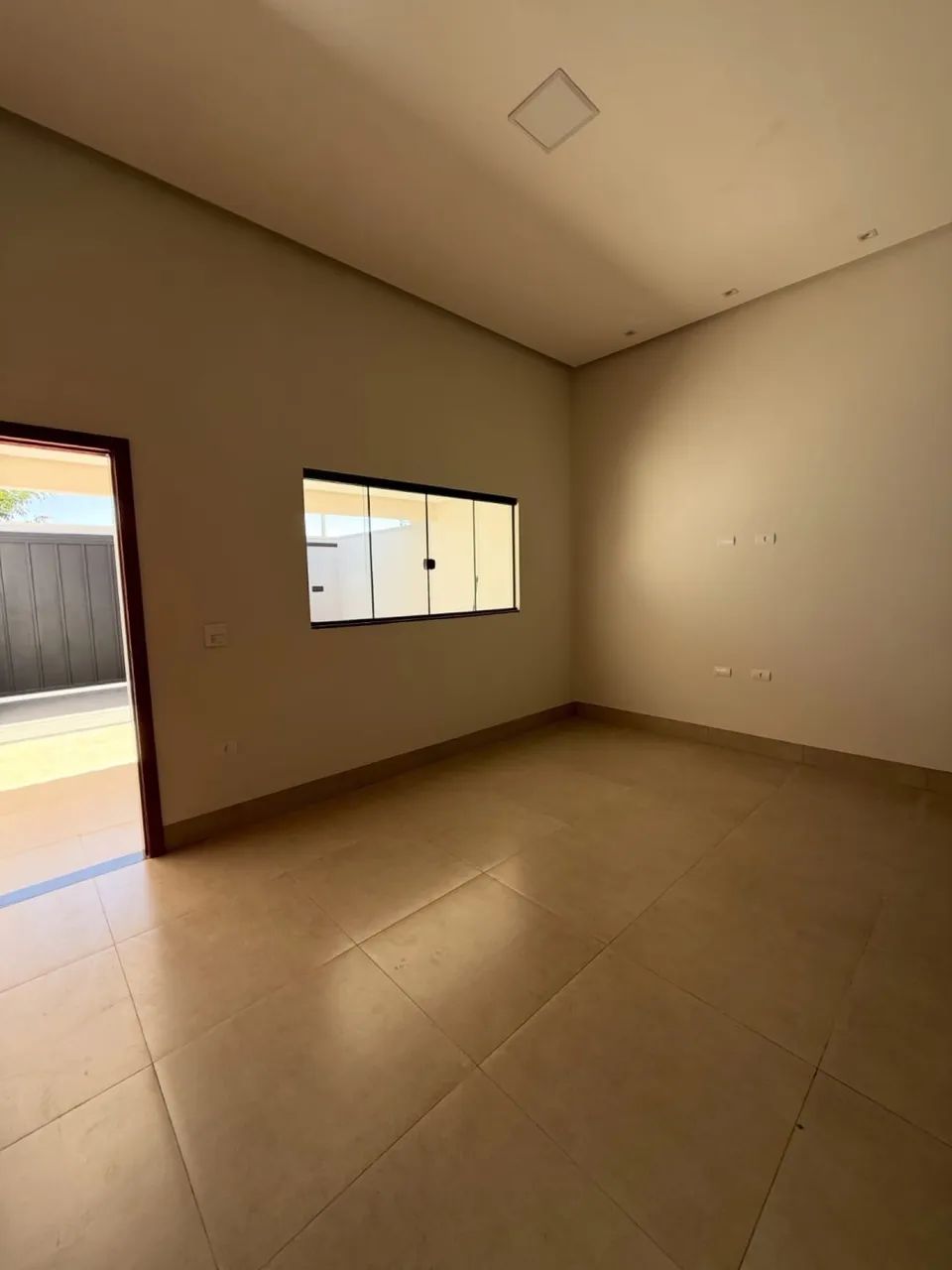 VENDO CASA - SIM - Foto 2