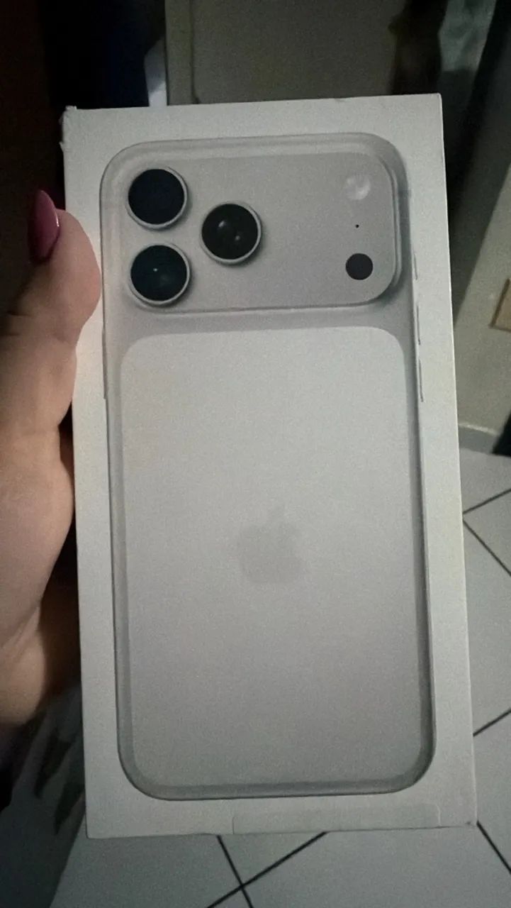 iPhone 17 pro max