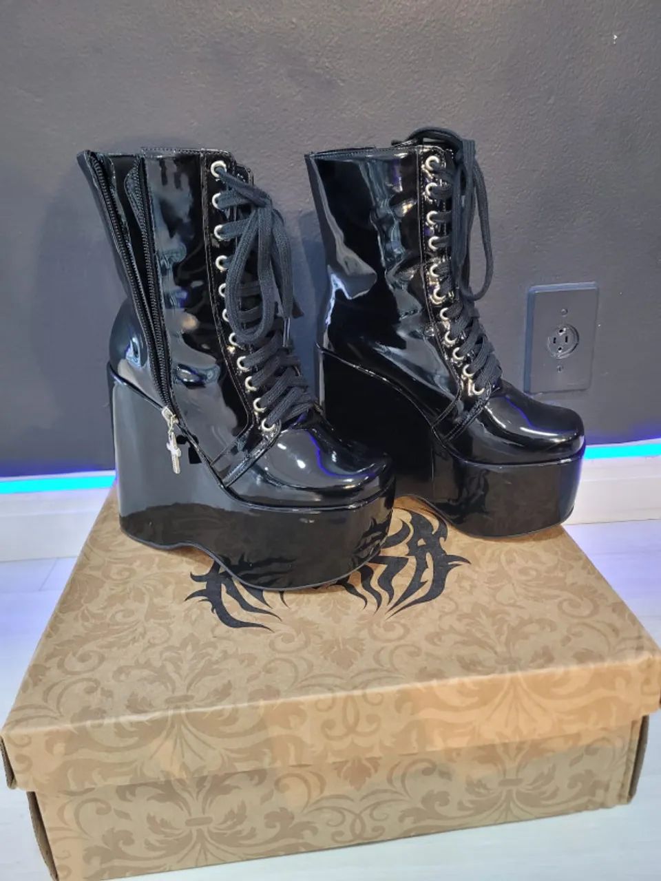 Bota de plataforma Reversa