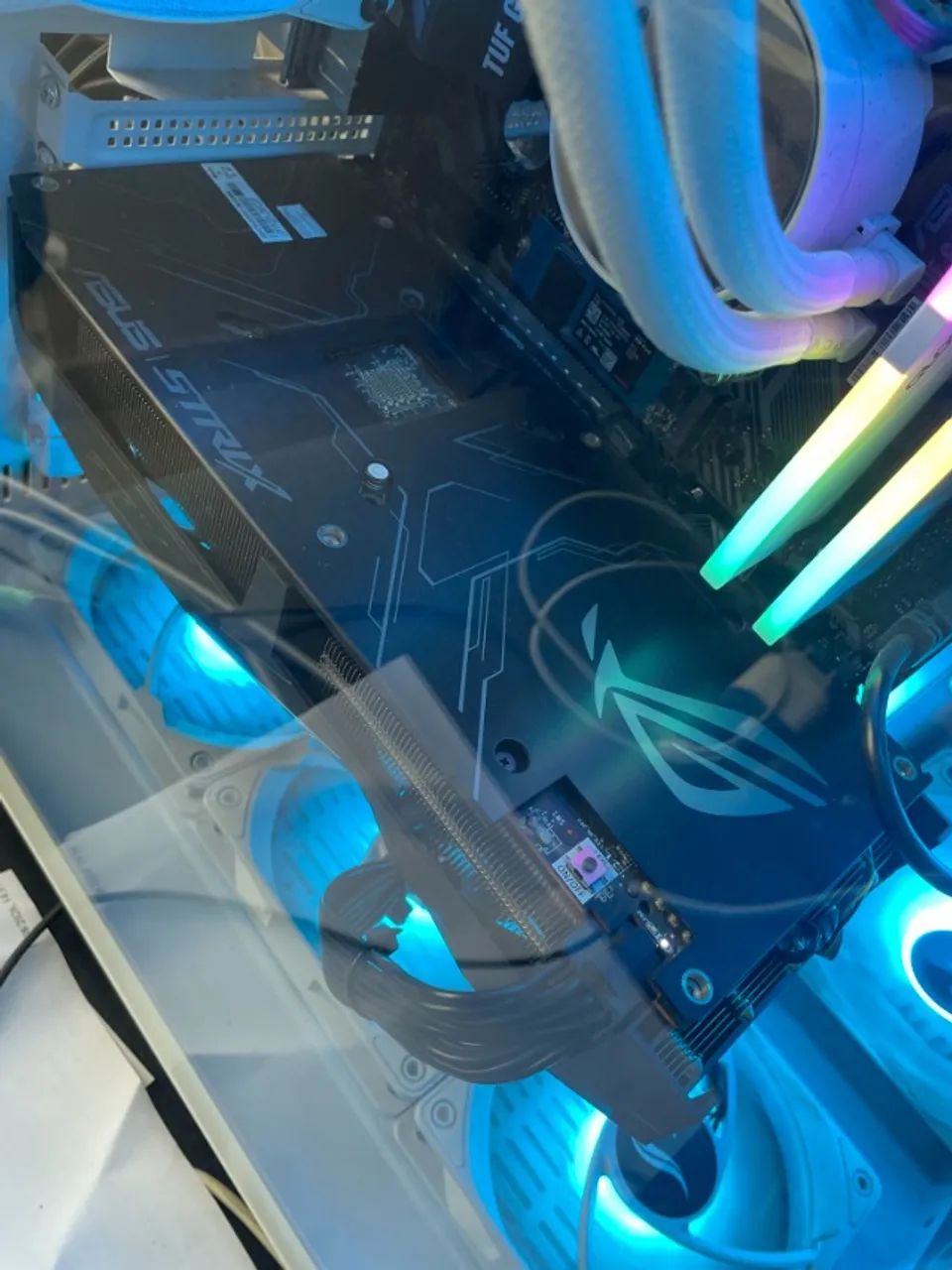 Placa de vídeo AMD Radeon RX 5500 XT