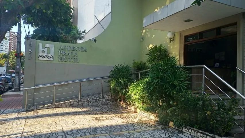 Vende-se Hotel no Meireles