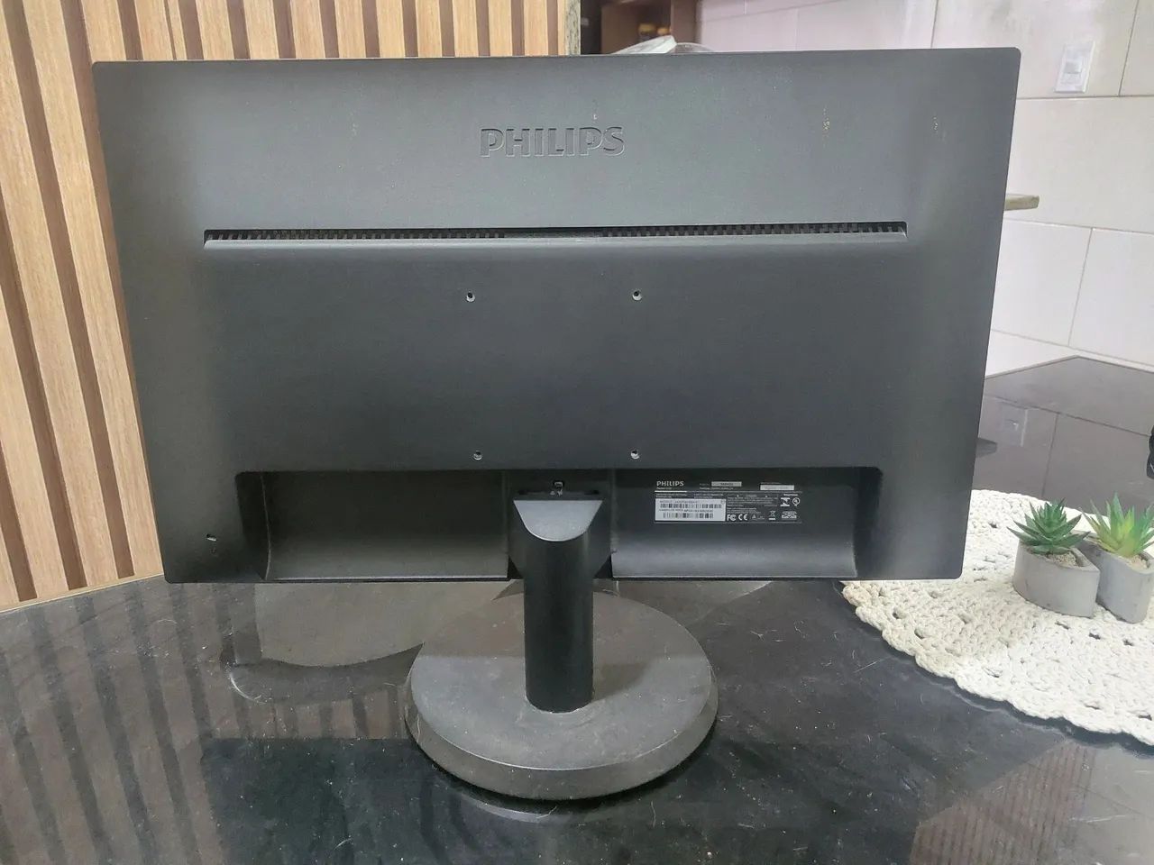 Monitor Philips LCD 23,6 Polegadas FULL HD(1080P) - Foto 2