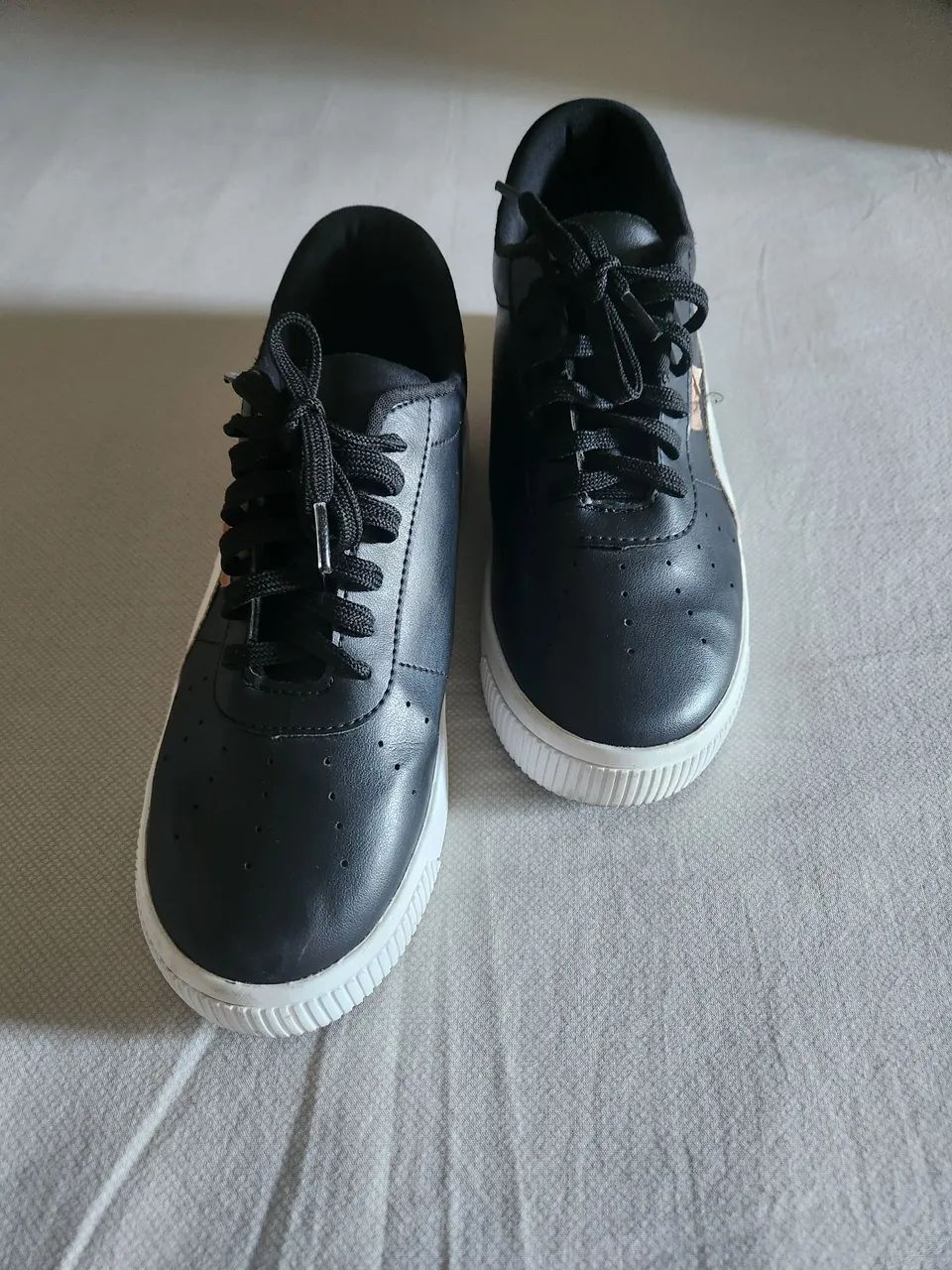 Tênis preto - Foto 2