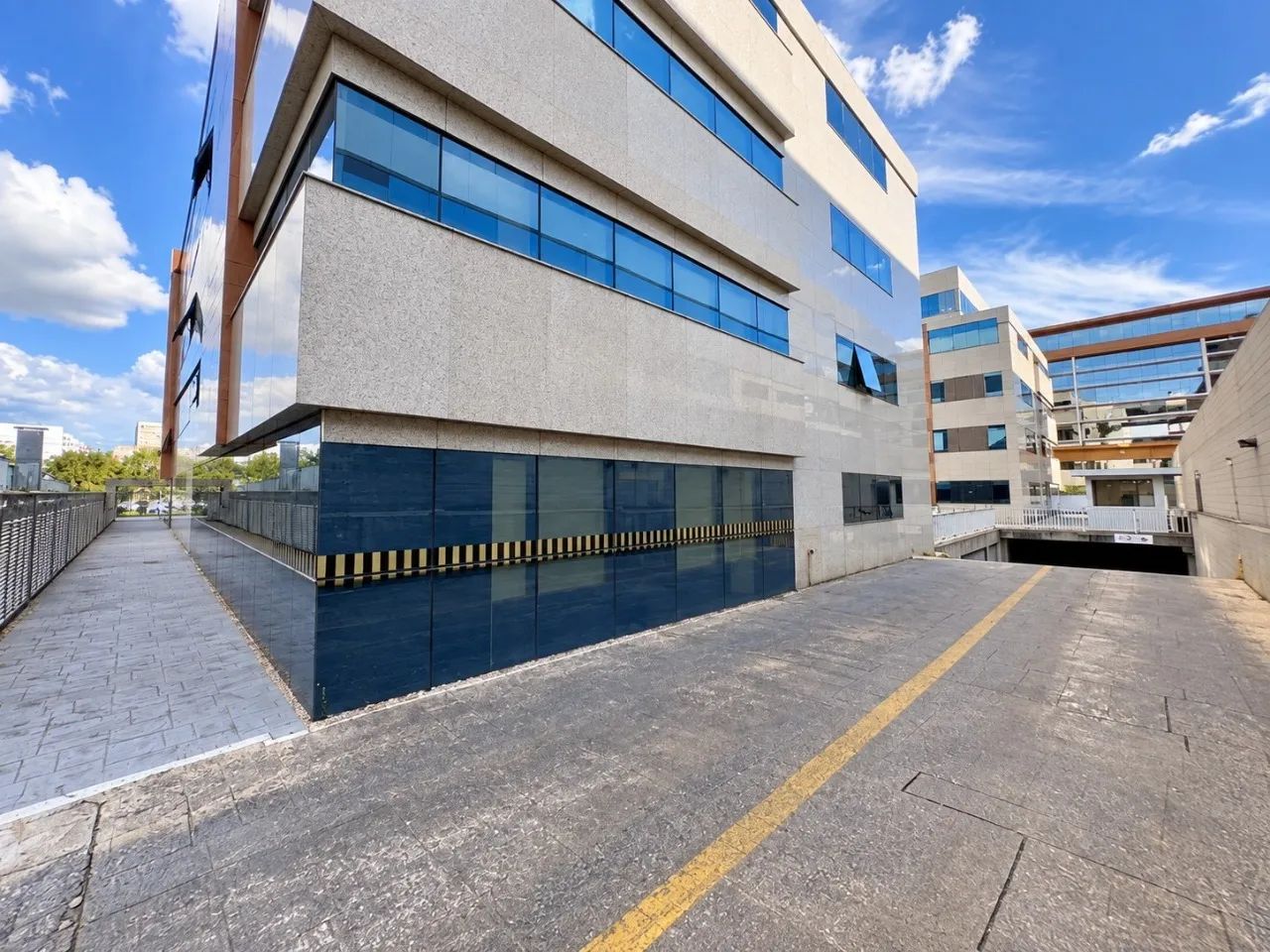 VAGA DE GARAGEM PRÓXIMO AO TRE, NO EDIFÍCIO BARÃO DE MAUÁ, SIG - Foto 3