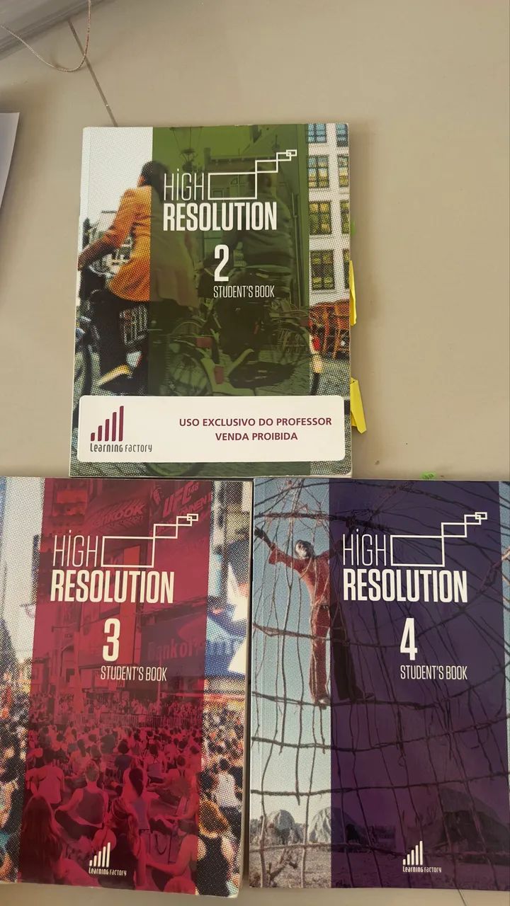 Livro inglês Hight Resolution