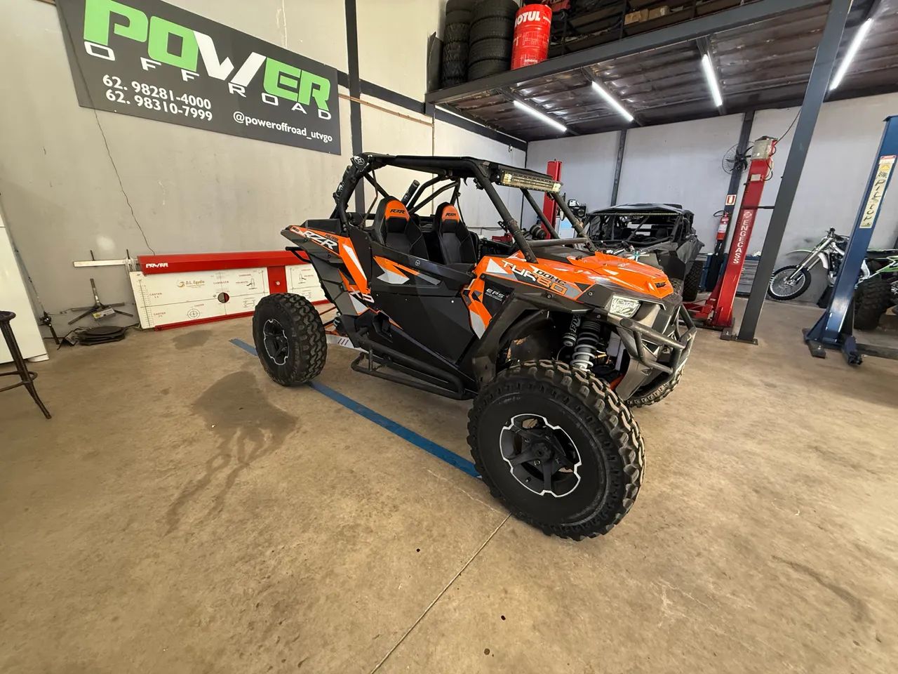 UTV POLARIS RZR 1000  - Foto 3