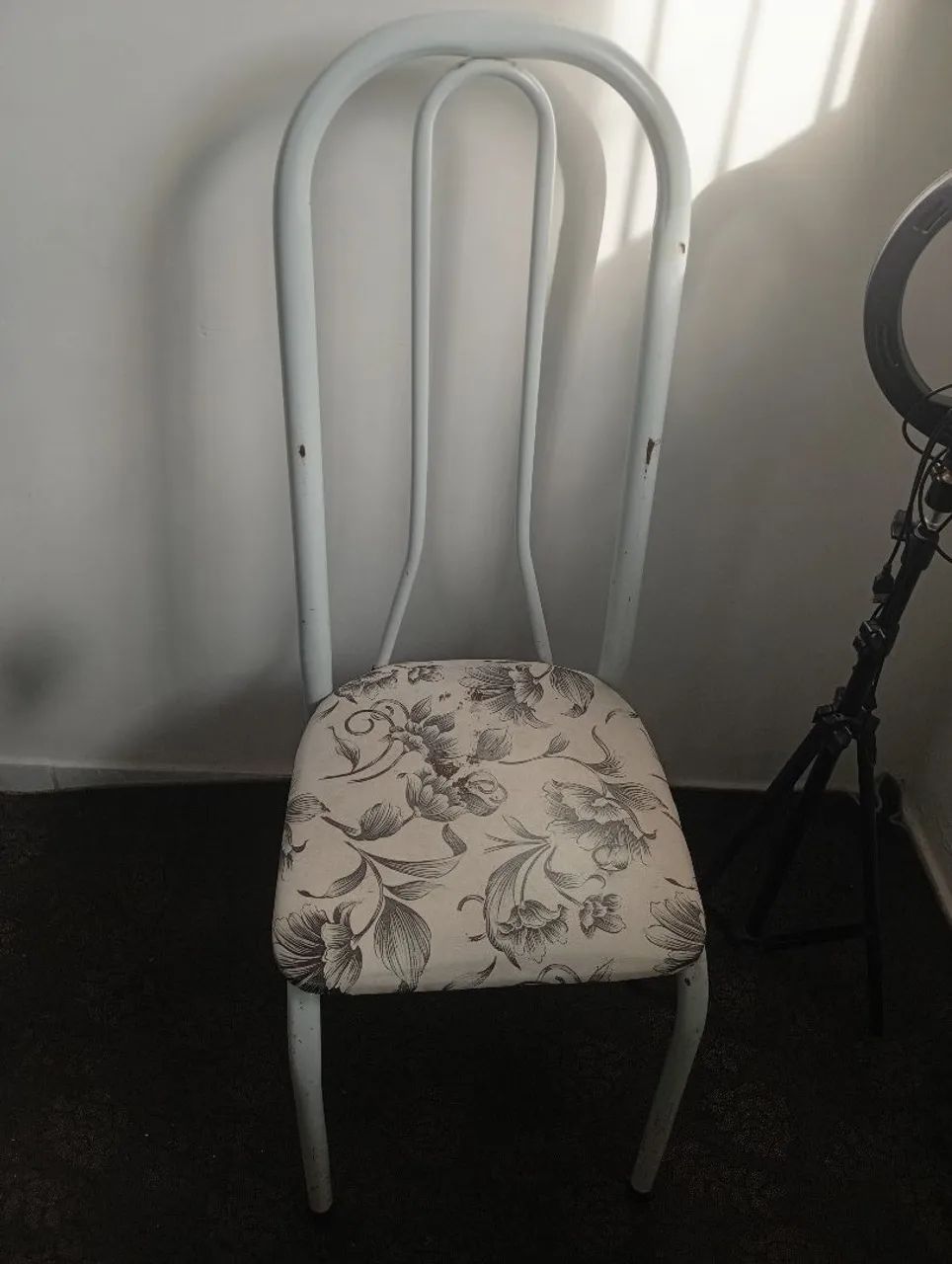 Vende-se móveis em geral - motivo viagem  - Foto 3