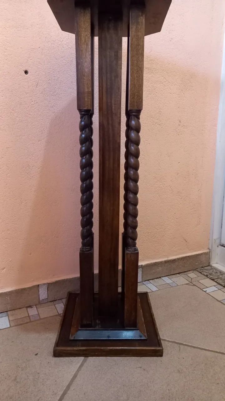 Pedestal em Madeira - Foto 5
