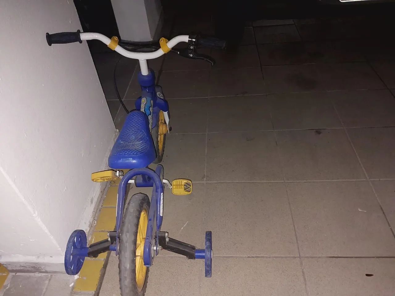 Bicicleta infantil aro 12 - Foto 2
