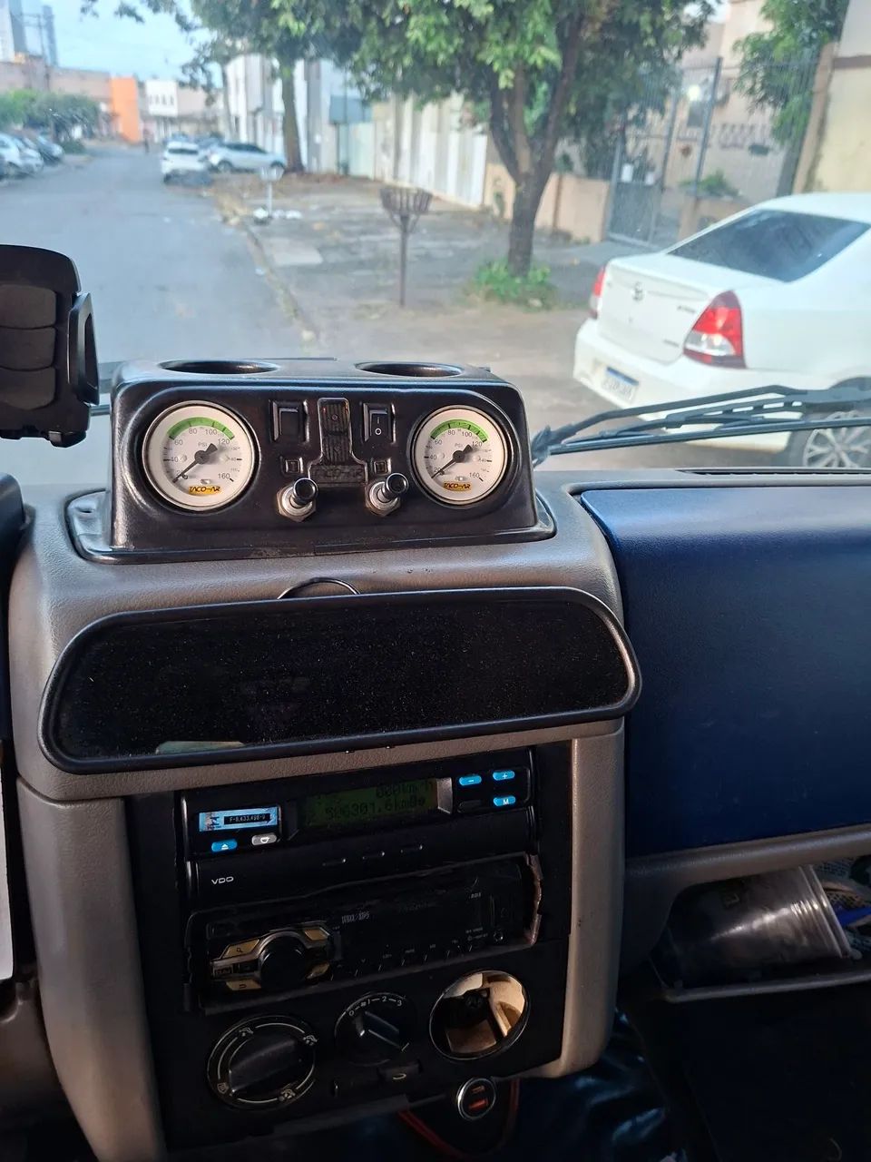 Vw8150 baú  - Foto 3