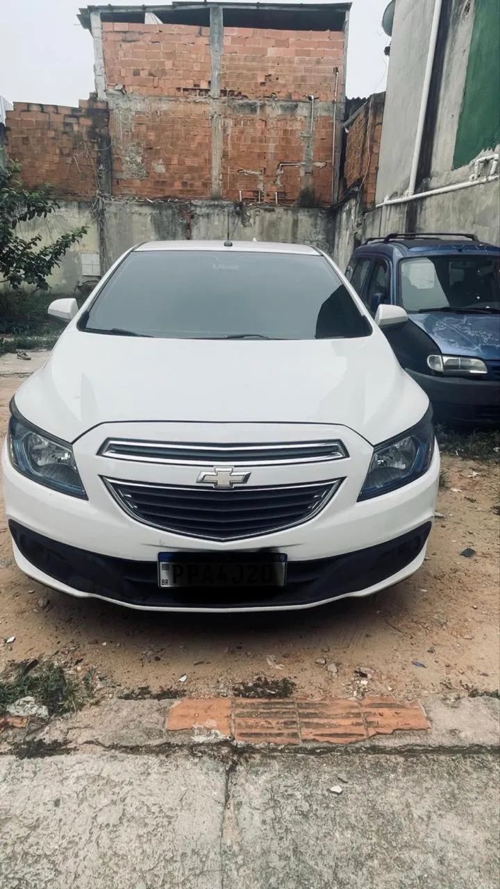 Chevrolet Onix ONIX HATCH LT 1.4 8V FlexPower 5p Mec. 2015