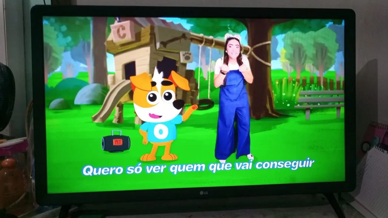 vende se uma tv smart LG 32 polegadas 700 - Foto 2