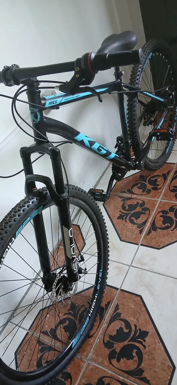 Bicicleta KGT aro 29 - Pouquíssimo uso - Foto 3