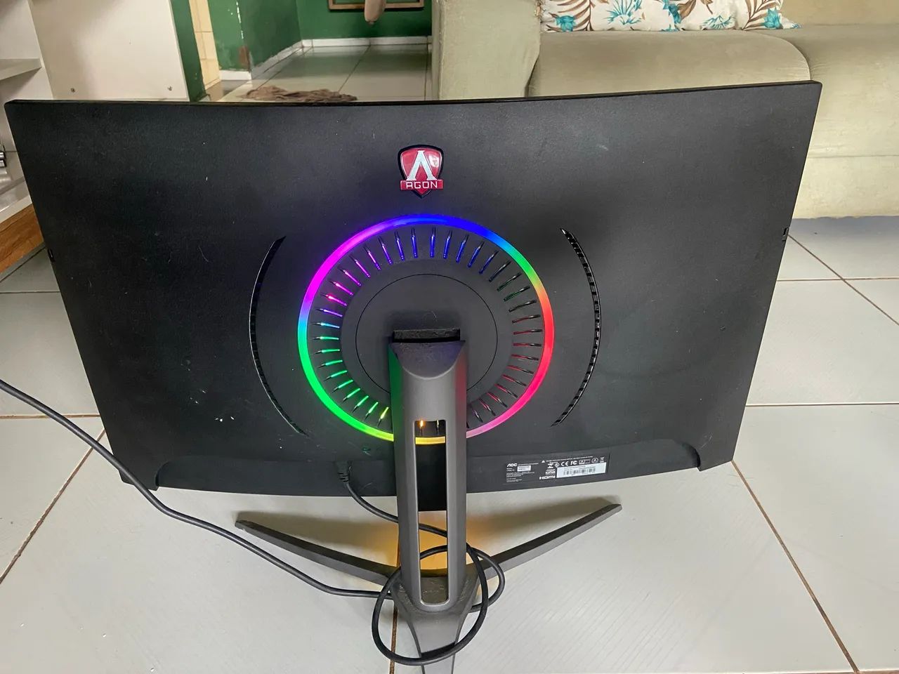 Monitor agon 32 polegadas tela curva com defeito na tela. - Foto 2