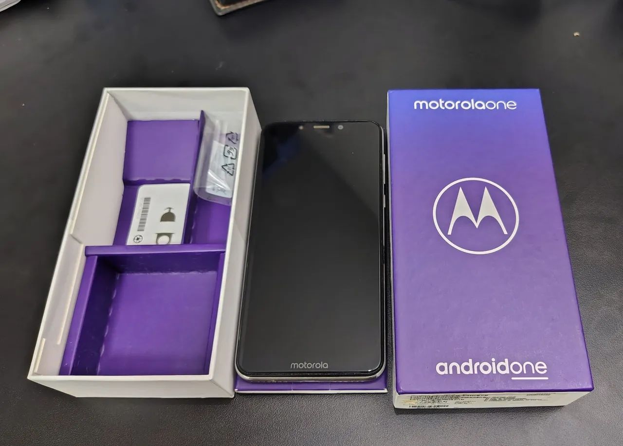 Motorola One+2 capas grátis - Foto 2