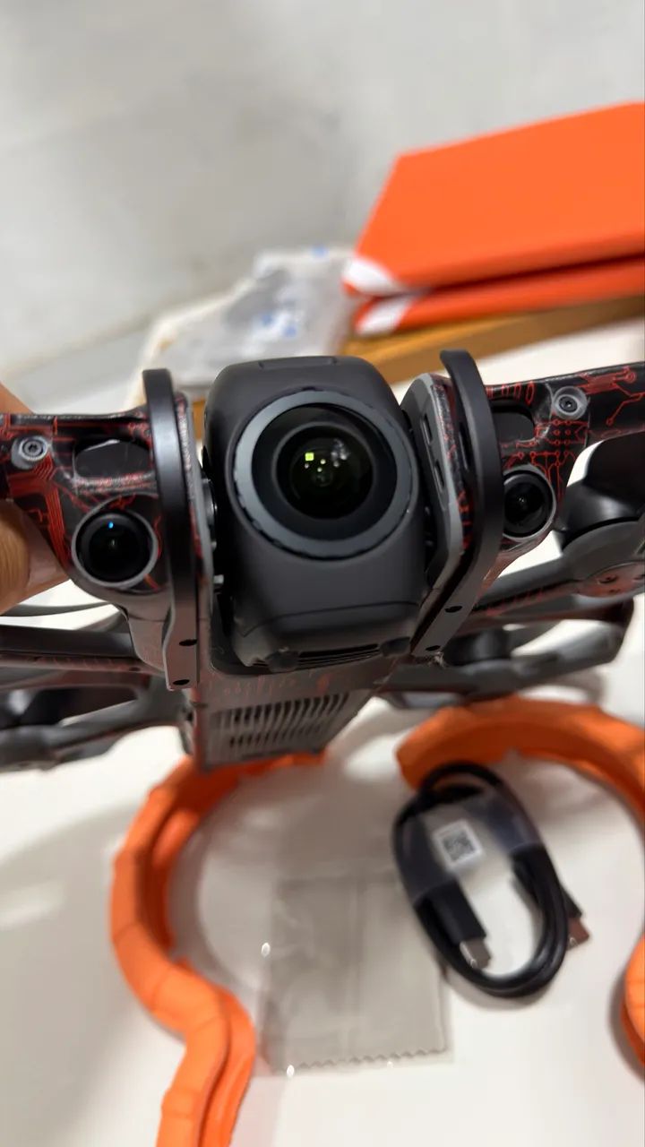 Avata 360 DJI combo Flay more com tela - Foto 3
