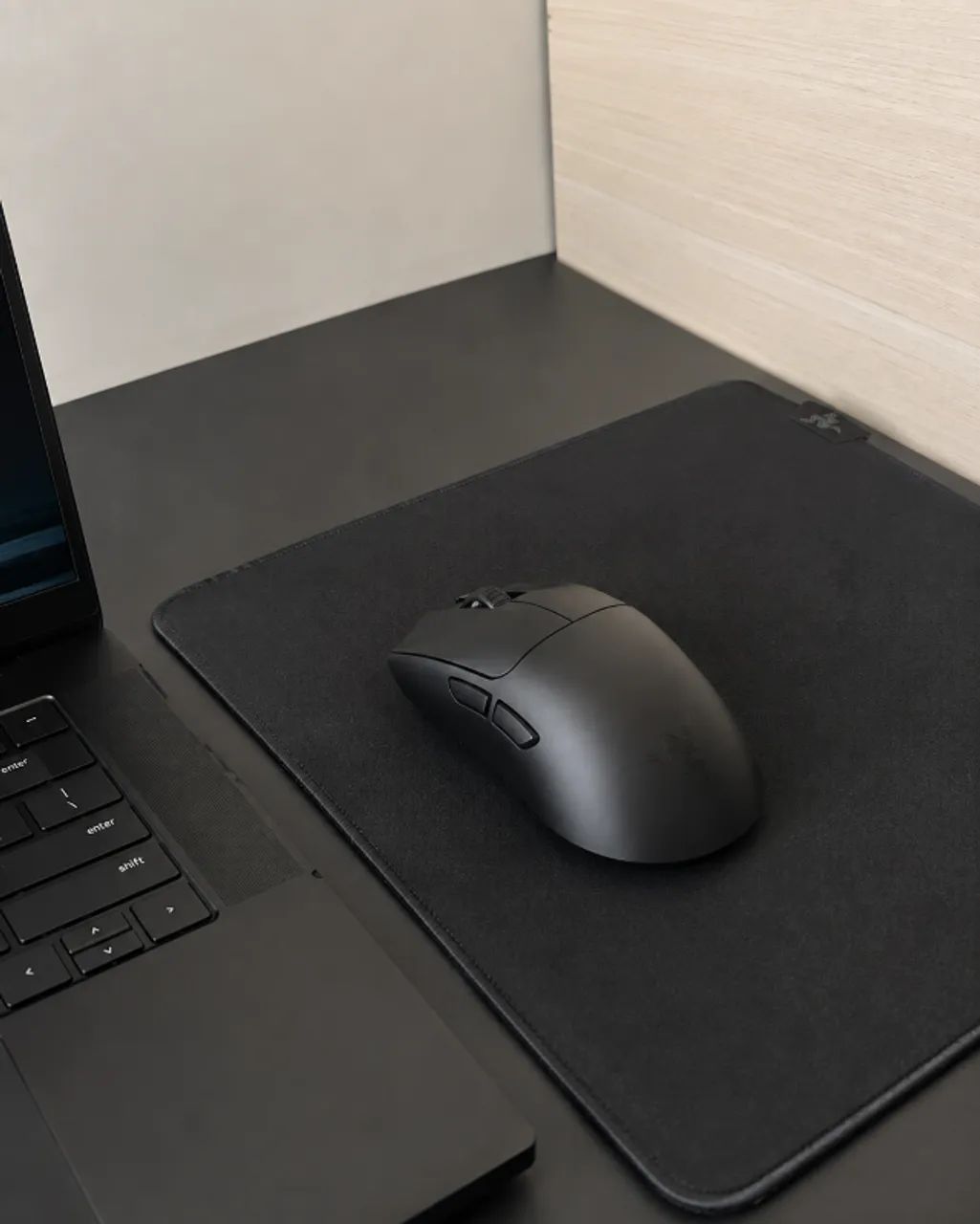 Mouse Gamer Razer Viper V3 Pro Wireless Preto + Caixa e Acessórios - Foto 4