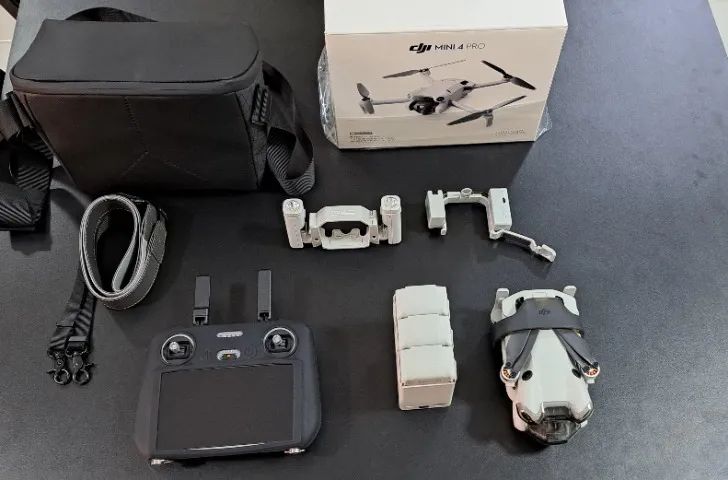 DRONE DJI MINI 4PRO COMBO