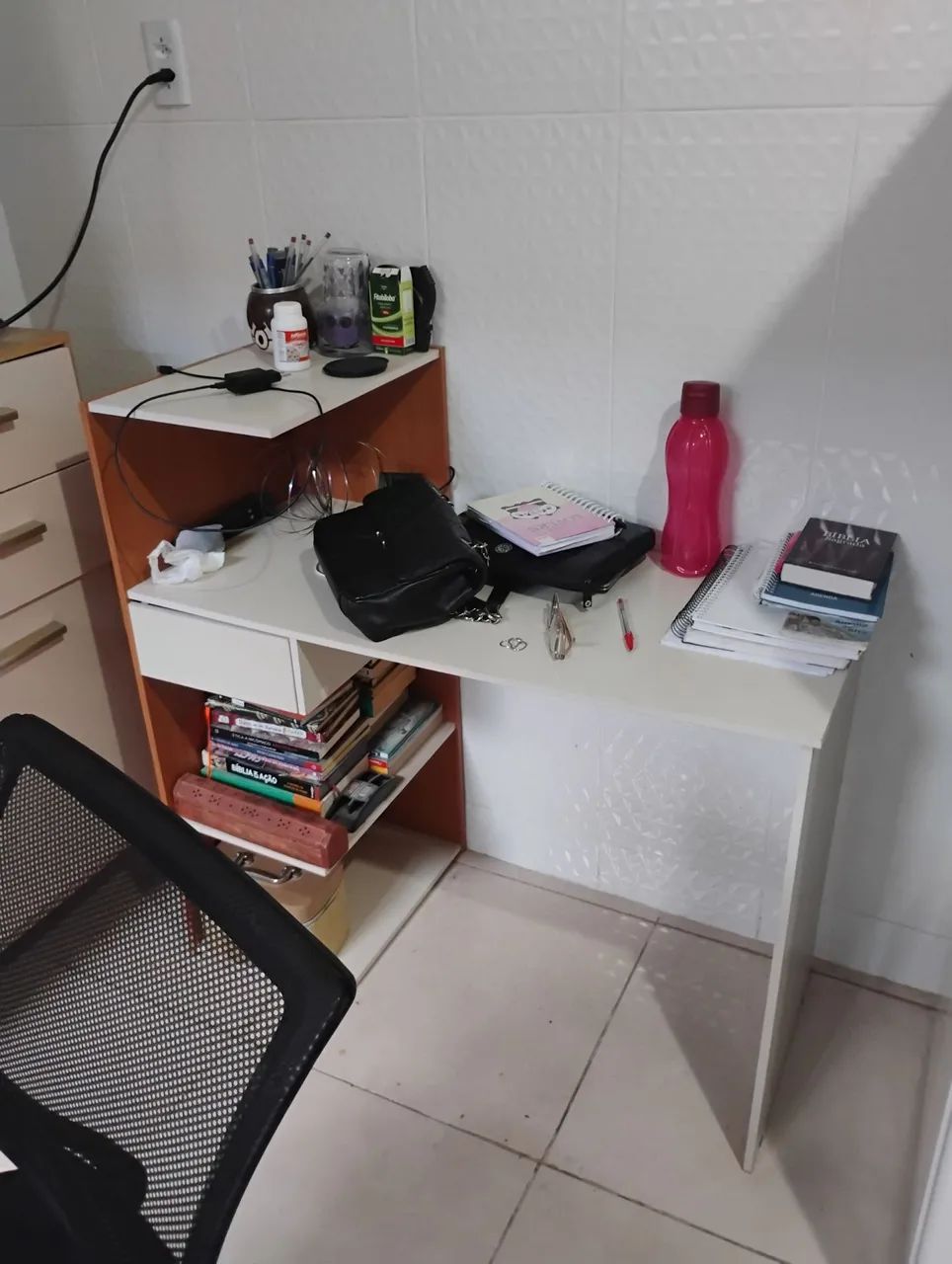 Escrivaninha  - Foto 3