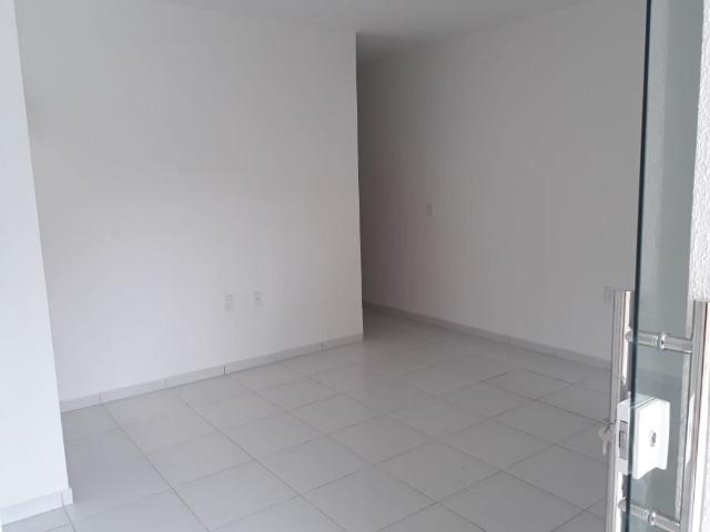 Linda casa 3 quartos 2 banheiros fino acabamento com documentação inclusa - Foto 7