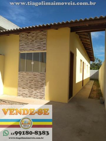 Casa Nova || 02 Dormitórios || Suíte || Golfinhos || 170 Mil