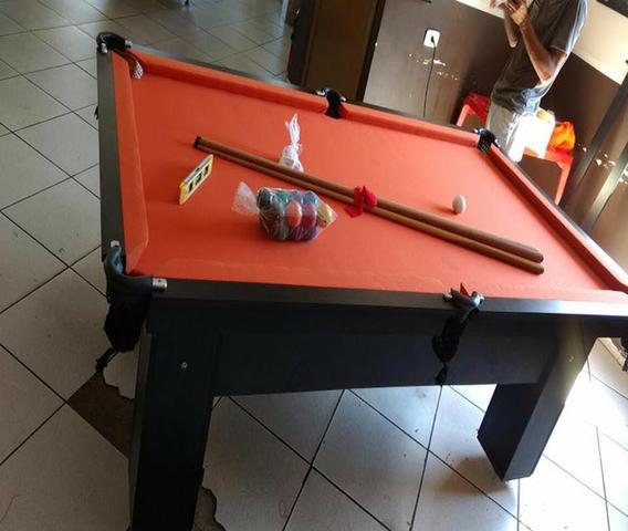 Mesa Charme Cor Preta Tecido Laranja Mod. IUTH1614