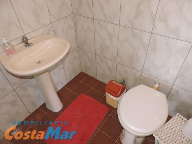 Lindo chale 4 dorm suite entre centro e mar - Foto 16