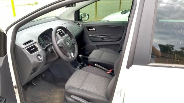 Volkswagen Fox 1.6 2014 - Foto 3
