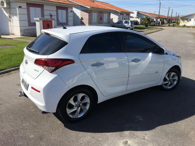 Oportunidade-Hb20 1.6 Premium 2016 Automático+Couro Caramelo+Central Multimídia - O TOP