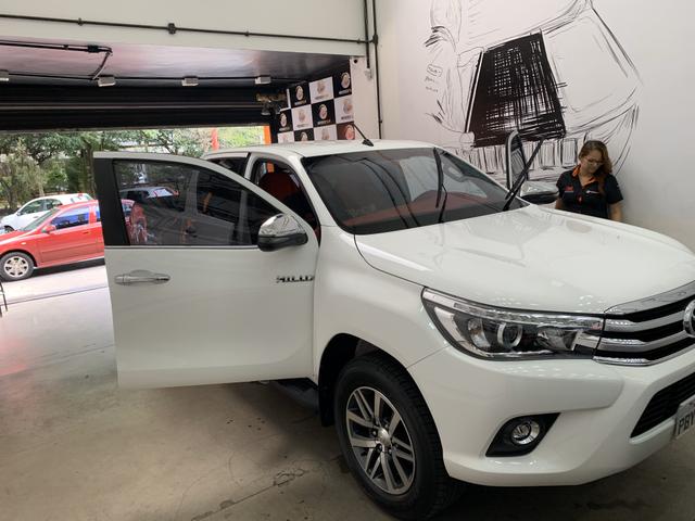 Hilux SRX 2018/2018 - Cheiro de NOVO - Foto 2