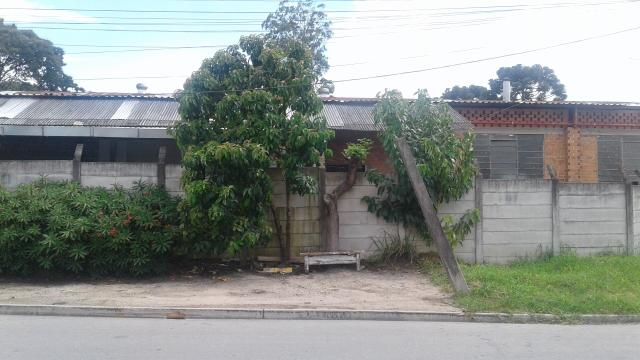 Vendo ou troco e financio com pequena entrada casa em Pinhais por casa no litoral - Foto 3