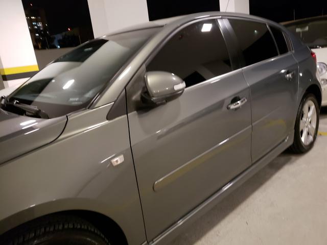 Cruze Hatch 1.8 16V - Completo - Foto 4