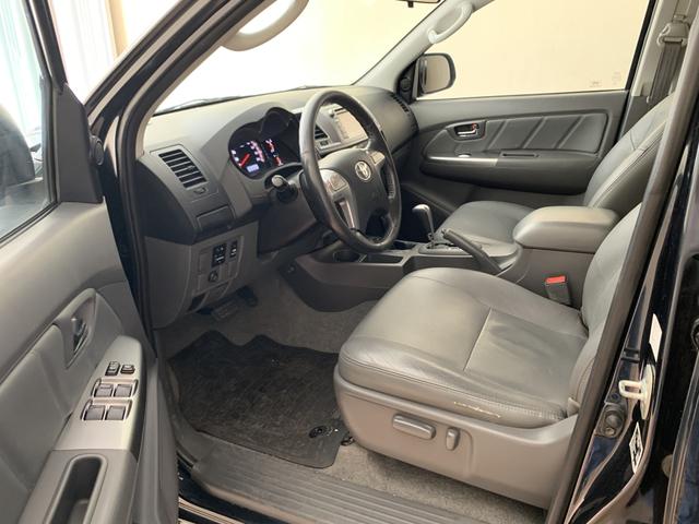 Hilux 2014/2014 srv automática muito nova ! - Foto 8