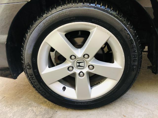 Honda civic 2008 Automático couro GNV G5 Pneus novos Revisado - Foto 8