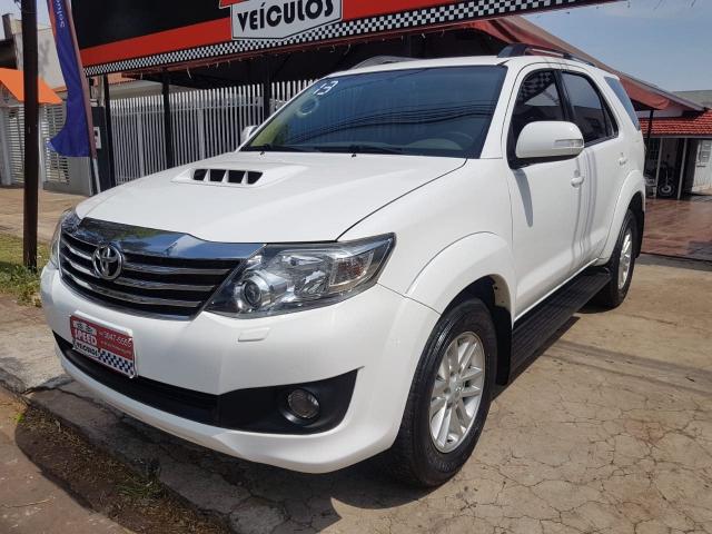 Toyota hilux sw4 2013/2013 3.0 srv 4x4 16v turbo intercooler Diesel automático - Foto 2