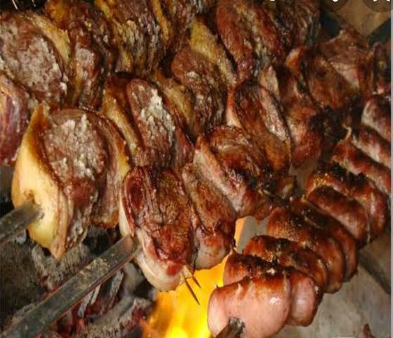 Churrasqueiro - Foto 2