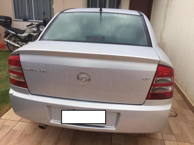 Astra Sedan CD 2.0 2003 - Foto 2