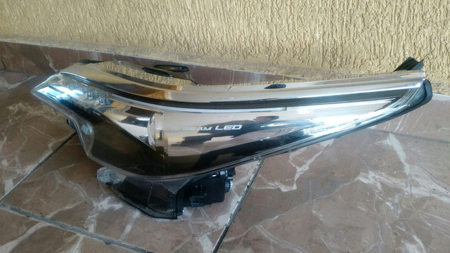 Farol esquerdo Hilux sw4 led  - Foto 2