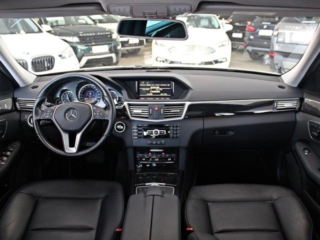 Mercedes E 250 1.8 CGI AvantGarde 4P - Foto 5