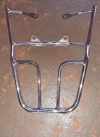 Vendo Bagageiro (garupeira) para moto - Foto 2