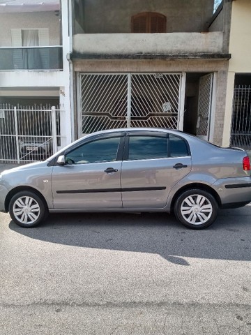 POLO SEDAN VENDO OU TROCO