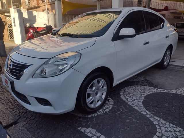 NISSAN VERSA 1.6 SV 16V 2013