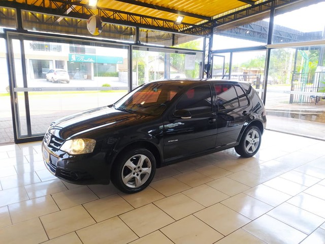 VOLKSWAGEN GOLF 1.6 SPORTLINE