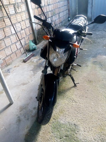 MOTO YAMAHA 2012