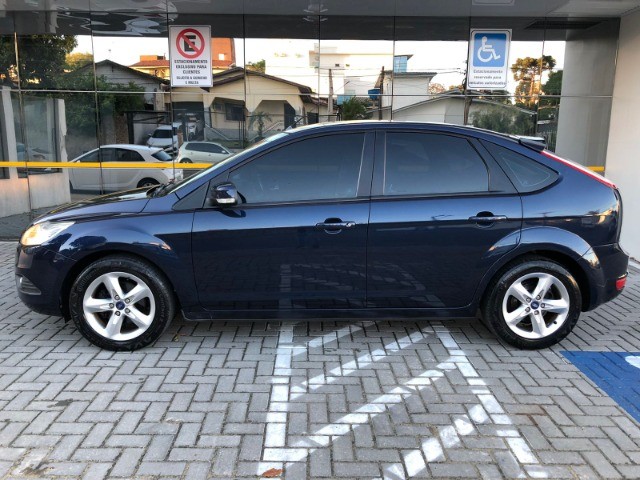 FOCUS 2.0 CAMBIO MANUAL 2012/203 IMPECÁVEL