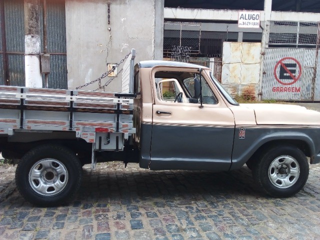 D 10