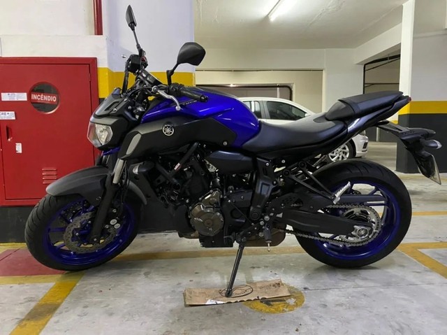 YAMAHA MT 07  ENTRADA + PARCELAS  